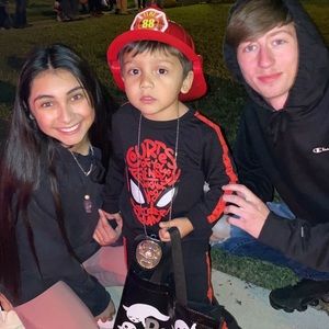 Meet your Posher, Ian